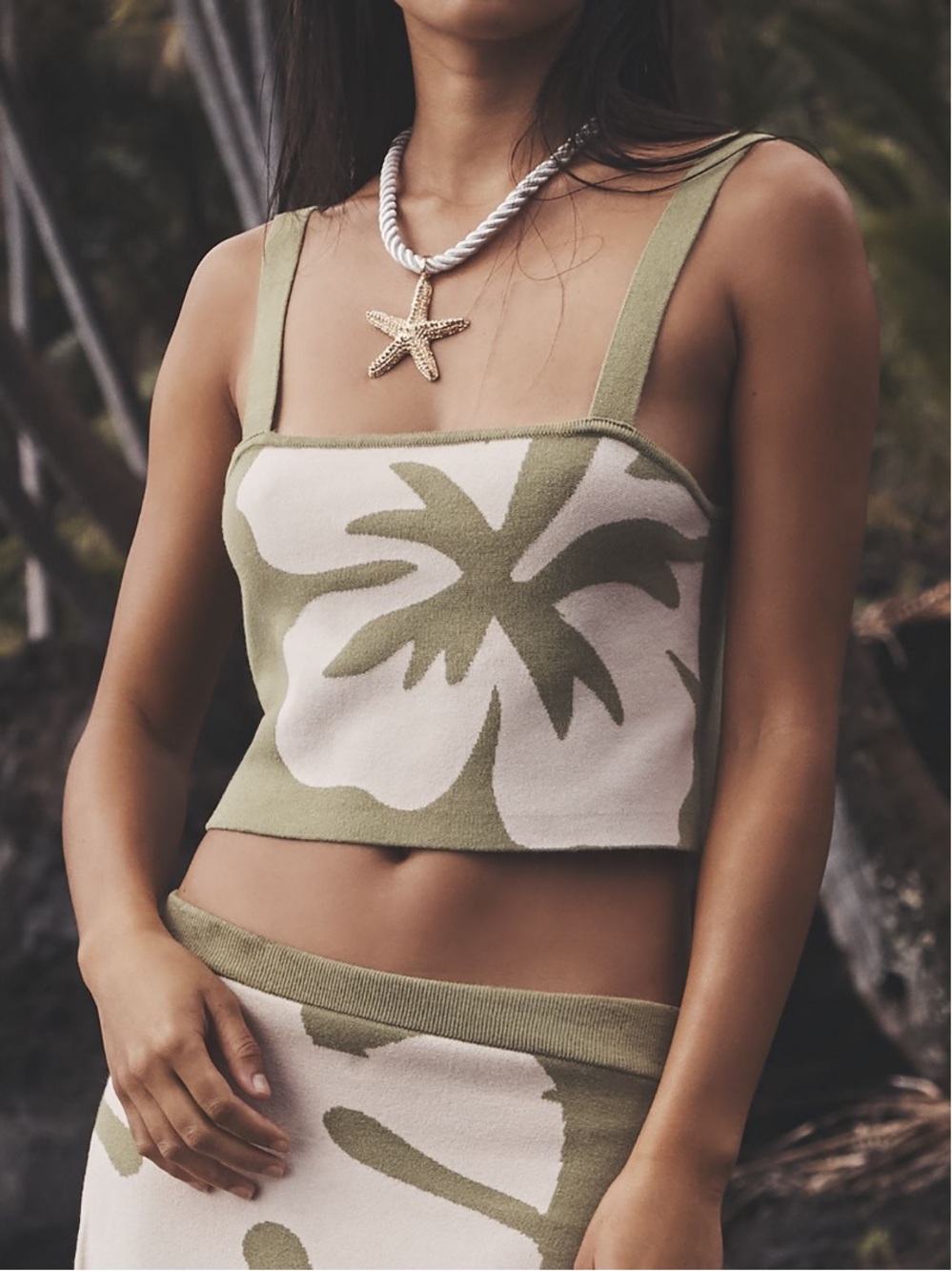 Celandine Graphic Knit Crop
Tank Top